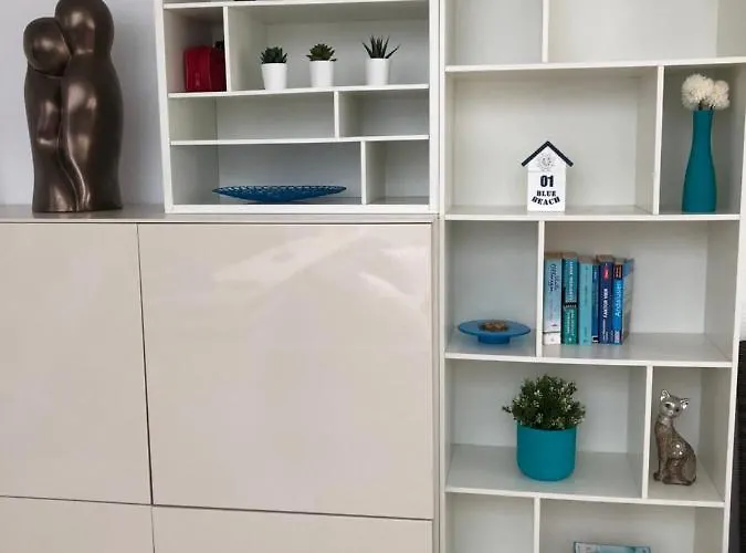 Marbella House 펜션