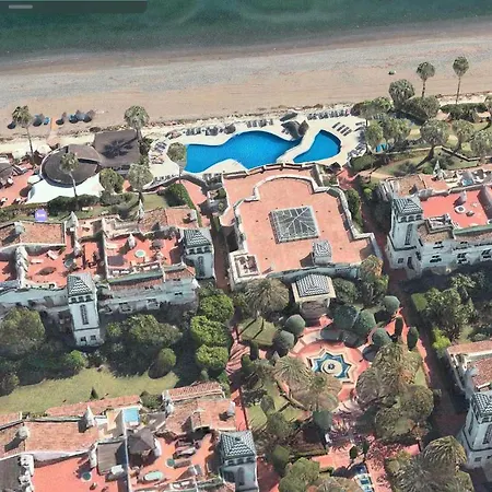 Dominion House * Estepona